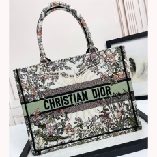 Christian Dior Shopping Bags